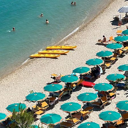 Numeronove Sirolo Dış mekan fotoğraf